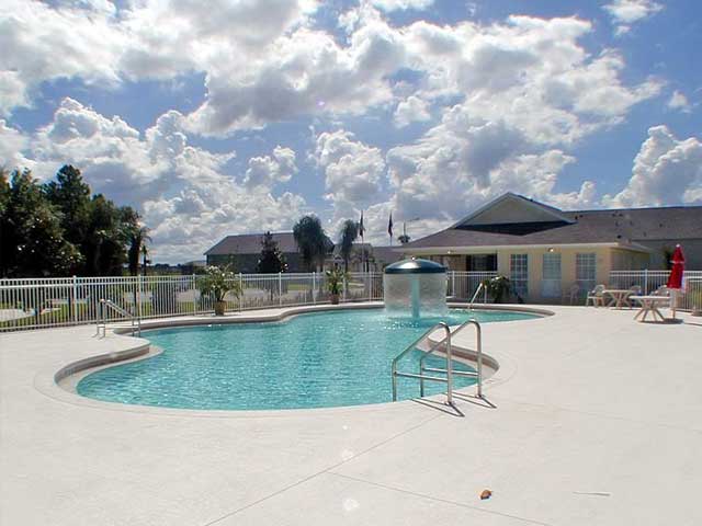 Glenbrook Resort pool