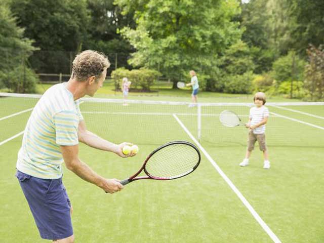 Reunion Resorts professional tennis instructors