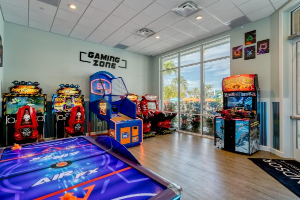 Windsor Island Resort gaming arcade