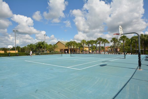 Image of Paradise Palms tennis courts