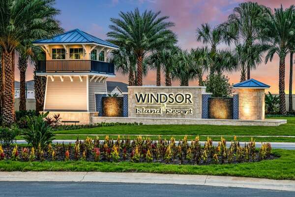 Windsor Island Resort gate at sunset