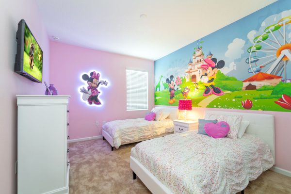 Disney themed kids twin bedroom