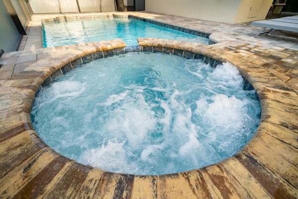 Solara Resort S8997ADT hot tub