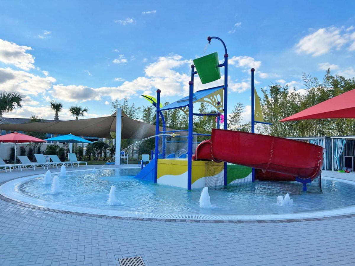 Windsor Island Resort splash