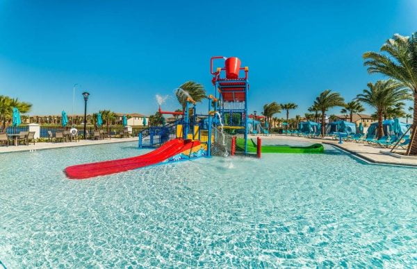 Kids area in pool at Windsor at Westside.
