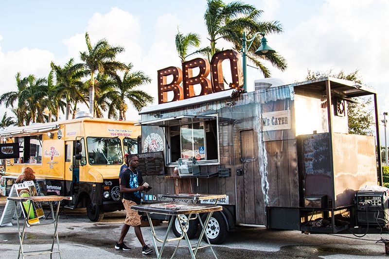 Food truck in sunny Florida