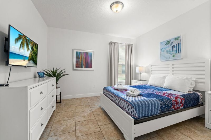 Bedroom 2 inside 4167OAK