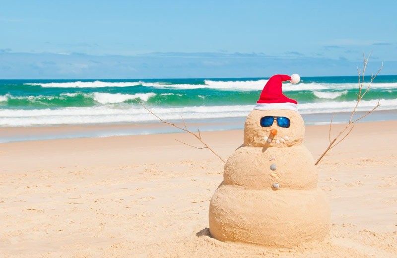 Beach snowman 