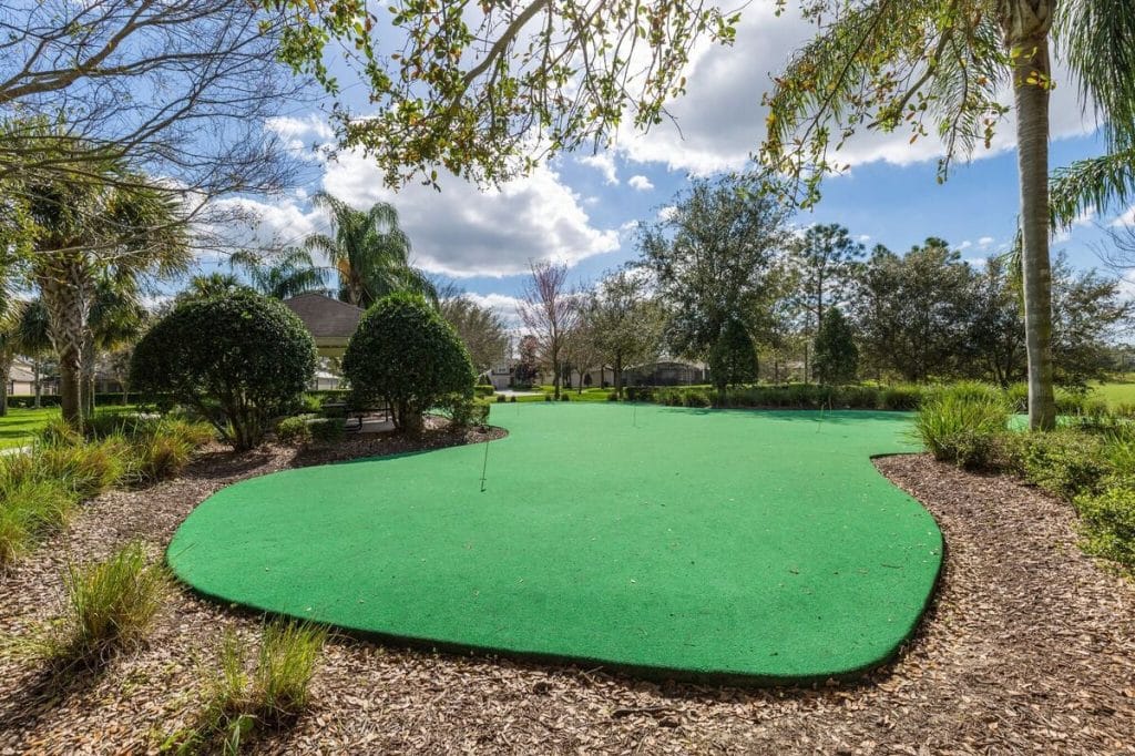 Windsor Hills mini golf putting green
